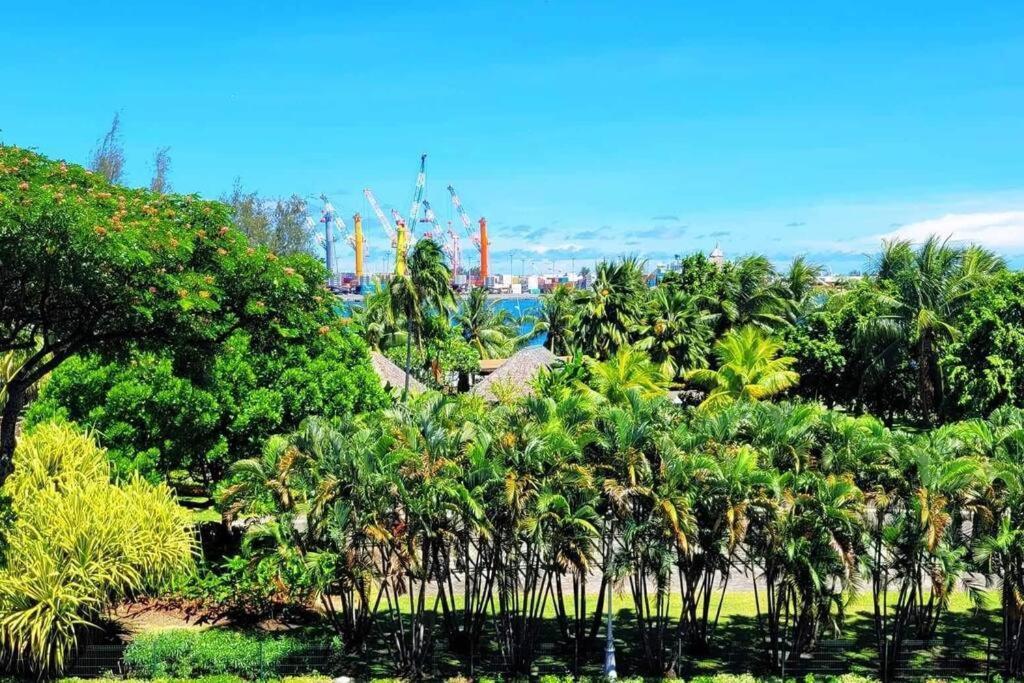 Poerava Tahiti Apartment ปาเปเอเต ภายนอก รูปภาพ